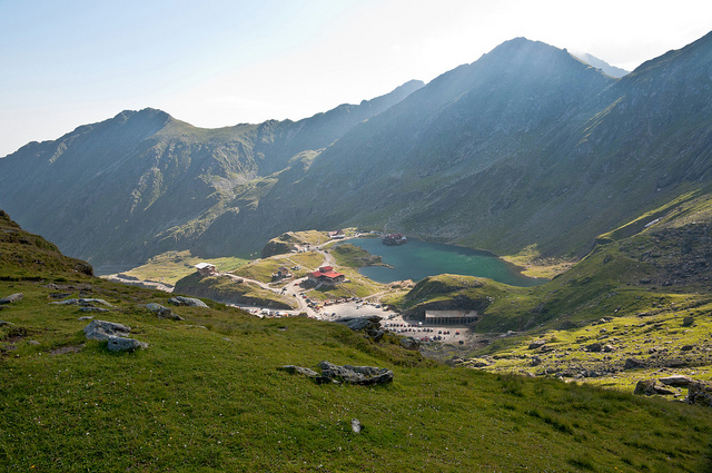 Hiking Trail at Balea Lake. Photo: Horia Varlan
