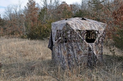 Pop up blind. Photo by Tina Shaw/USFWS