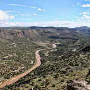 The Rio Grande runs through Colorado, Texas, and New Mexico, forming a natural boundary between the United States and Mexico.