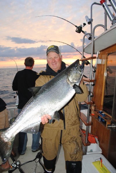 King salmon like this one will test your tackle. When the bite is good, your arms will be worn out after a few encounters with these guys.