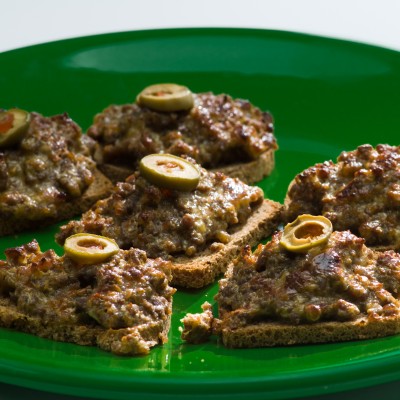 Venison can be very versatile, being found in anything from stews and steaks to cheesy venison on toast.