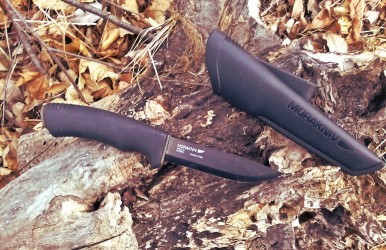 The Bushcraft by Morakniv. Is it everything that people say it is? Read on to find out.
