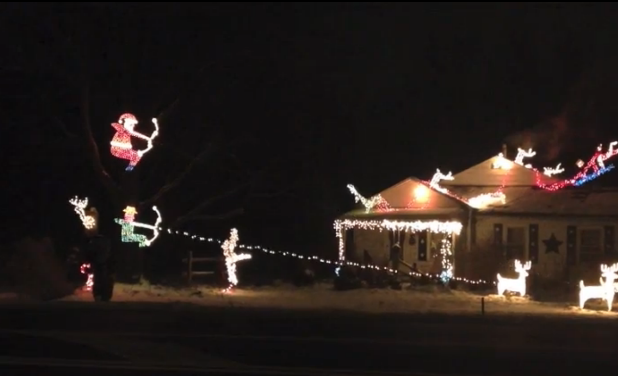 ohio bowhunter builds hunting themed christmas spectacle ohio bowhunter builds hunting themed christmas spectacle