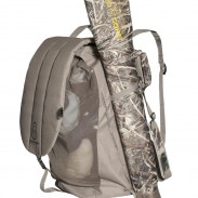 Run -N-Gunner Realtree MAX-4 Portable waterfowl blind.