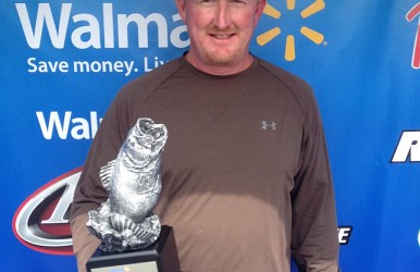 Matt Jones weighed a five-bass limit totaling 15 pounds, 11 ounces.