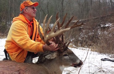 Stan Kreidermacher is the lucky hunter who nabbed this state record buck.