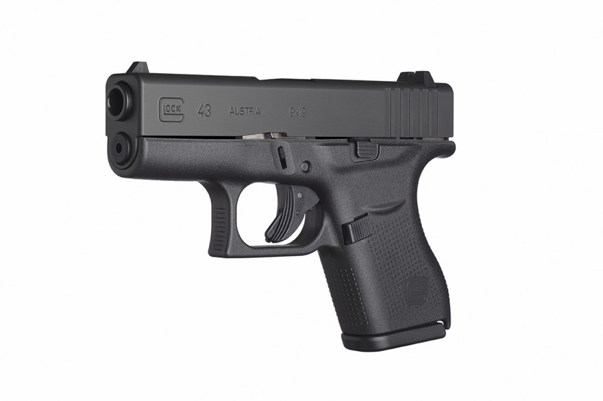outdoorhub-first-hand-look-glock-43-single-stack-9mm-2015-04-10_02-50-45-880x585.jpg