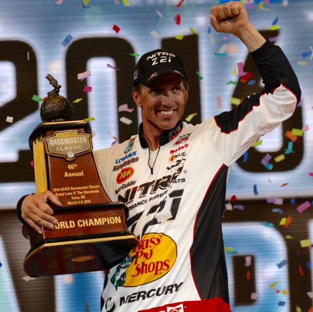 GEICO Bassmaster Classic underway on Lake Conroe